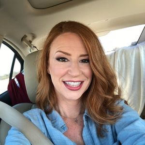 Meet your Posher, Nicole